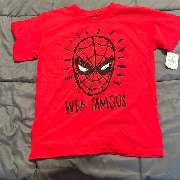 Marvel Spider Man T-Shirt size Medium - Picture 1 of 4